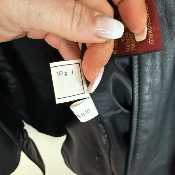 Venezia Vitale Black Leather women’s leather Coat with gold buttons in size 14 - Picture 7 of 12